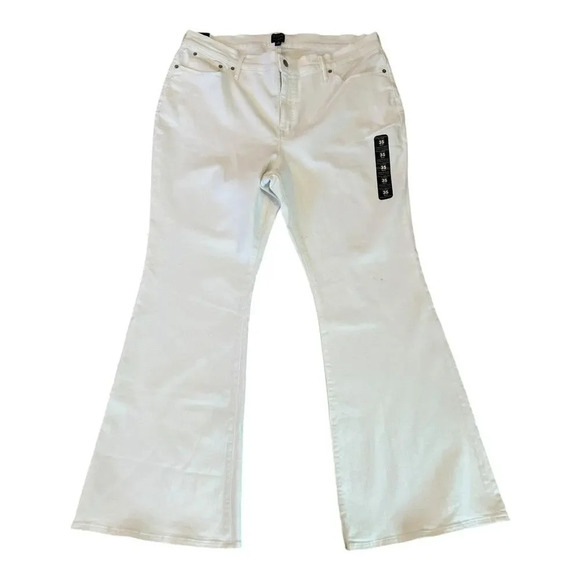 J Crew Full-length flare jean in signature stretch - Picture 3 of 9